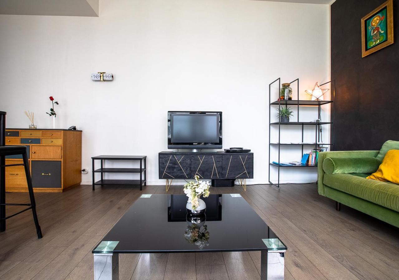 Le Loft Horloger avec parking Leilighet Besançon Eksteriør bilde